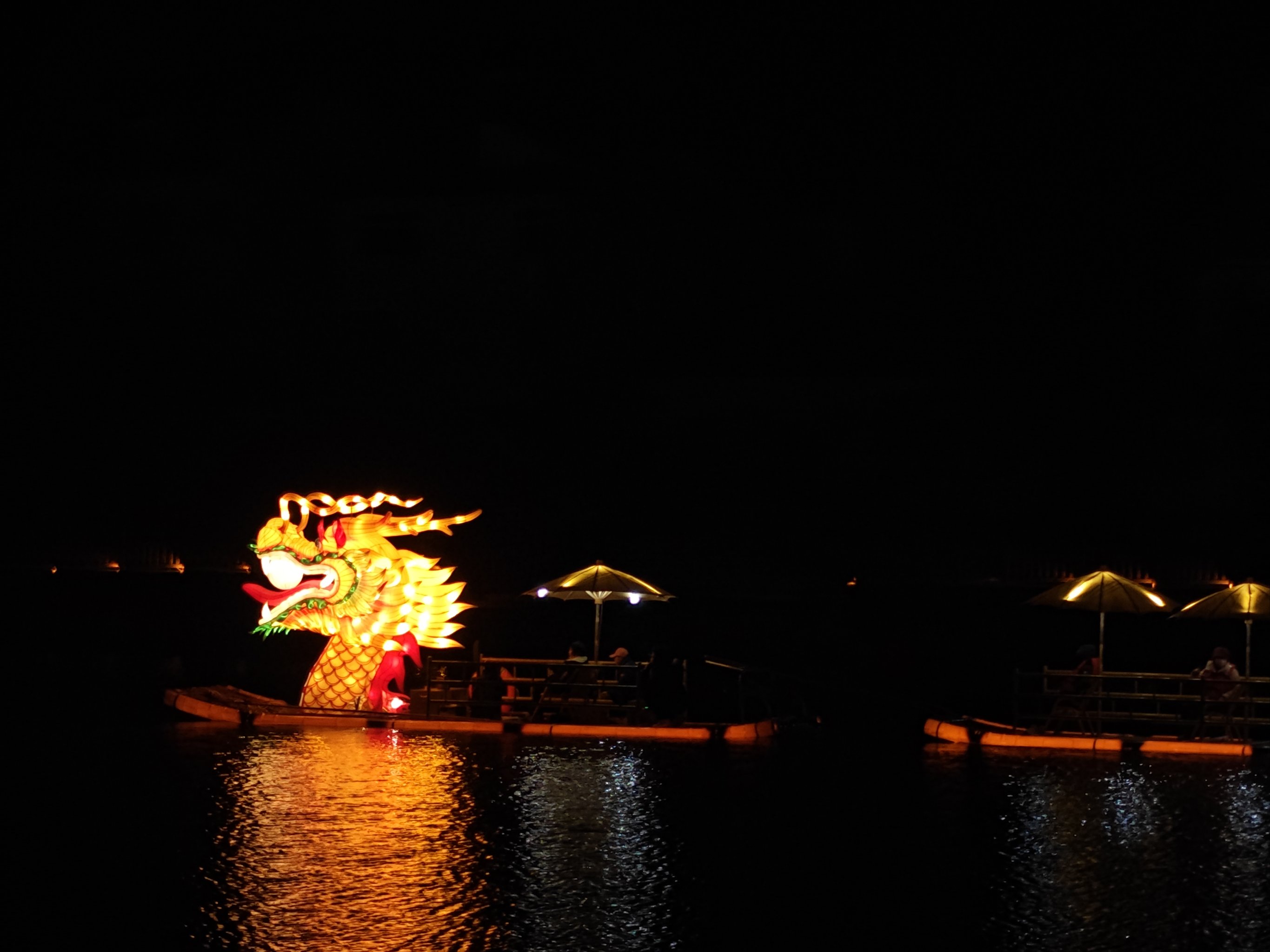 流光溢彩端午夜：傳統(tǒng)佳節(jié)與現(xiàn)代光影的詩意邂逅